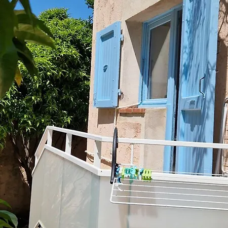 : 2 Pieces, Jardin Prive, Proche Et Port, Wifi, Parking - Fr-1-335-161 דירה